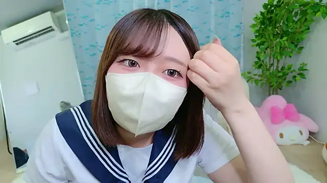 Snapshot of Saki_chanF chatting on 06-15-26, 10:06 Saki chanF online show from 06-15-26, 10:06