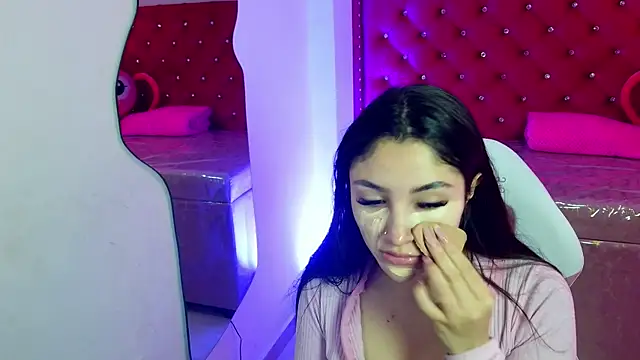 babyy nicols m online show from 06-07-26, 12:20