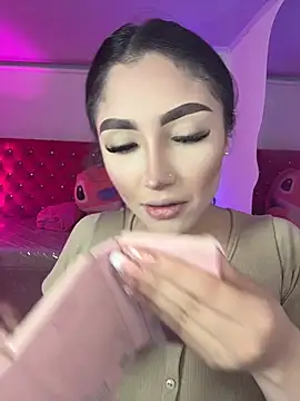 babyy nicols m online show from 06-24-26, 02:21