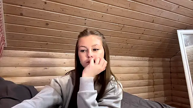 TessSamul online show from 04-30-26, 07:31