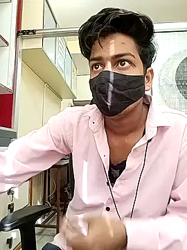 hotyboy 89 online show from 03-12-26, 04:07