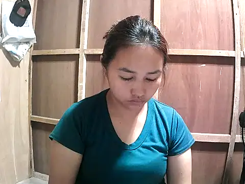 Cloudette 17 online show from 02-13-26, 05:03