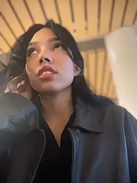 jadelaurent online show from 07-18-26, 11:08