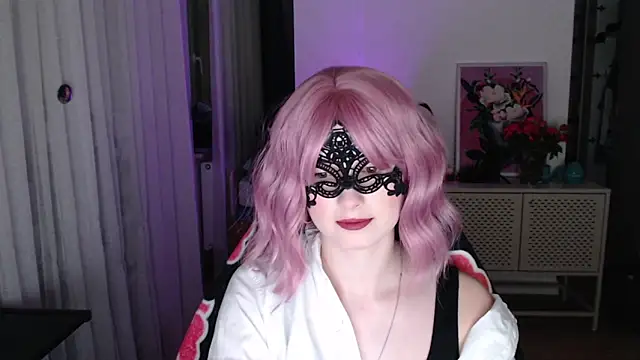 LunaXcherry online show from 02-18-26, 05:42