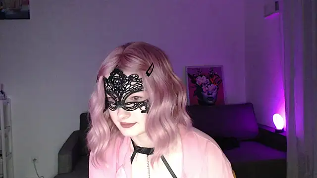 LunaXcherry online show from 02-26-26, 05:12