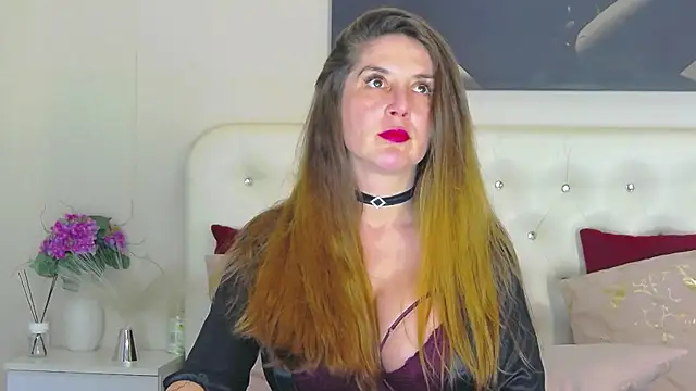 AzeliaHart online show from 02-16-26, 12:12