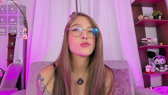 Snapshot of Anny1_ chatting on 04-30-26, 11:42 Anny1 online show from 04-30-26, 11:42