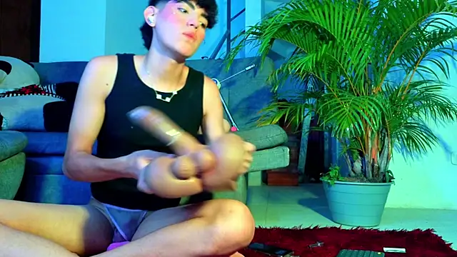 max femboy online show from 05-08-26, 04:51