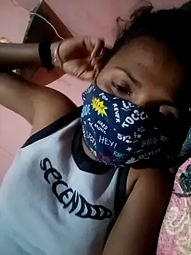 Snapshot of punita-s chatting on 02-17-26, 01:18 punita-s online show from 02-17-26, 01:18