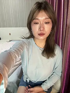 Snapshot of A-cola chatting on 06-03-26, 02:33 A-cola online show from 06-03-26, 02:33