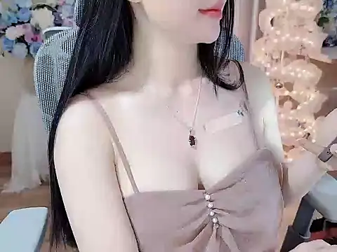 Snapshot of Agnelyn___ chatting on 06-23-26, 01:09 Agnelyn online show from 06-23-26, 01:09