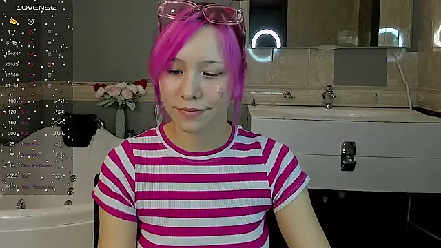 EmilyTrase online show from 03-25-26, 01:33