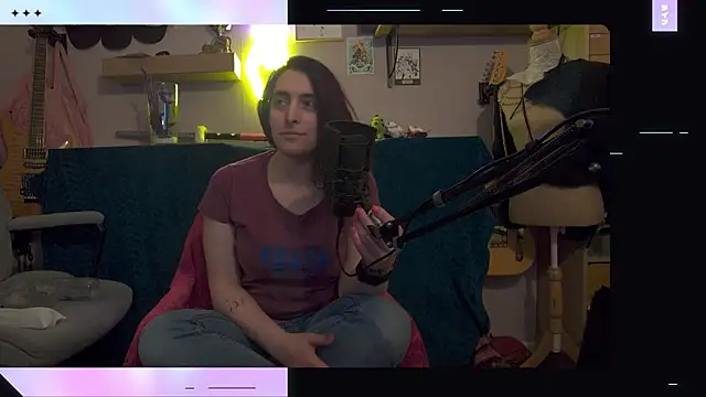 Snapshot of thea_cake chatting on 02-25-26, 09:13 thea cake online show from 02-25-26, 09:13