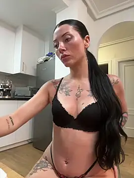 Karmenlovex online show from 04-23-26, 07:27