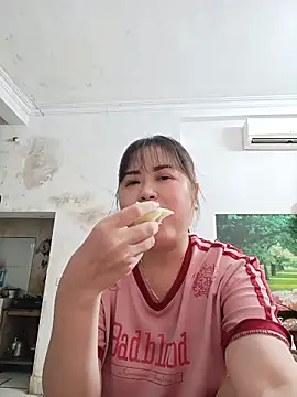 Kee-kimlee online show from 05-30-26, 01:08