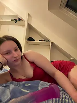 Mis-Elisa96 online show from 04-15-26, 09:15