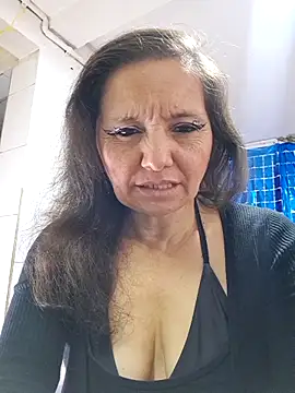 Alexamontiel  online show from 04-01-26, 03:42