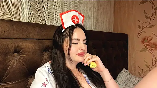 Snapshot of charmybae chatting on 02-25-26, 04:05 charmybae online show from 02-25-26, 04:05