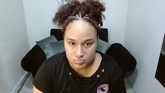 leilanewgirl online show from 03-24-26, 12:32