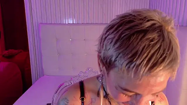 Everlyn sexx online show from 02-13-26, 12:12