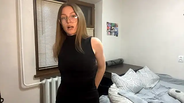 MillySwolley online show from 02-15-26, 03:42