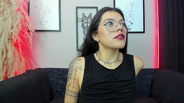 Lanadelrey 1 online show from 04-20-26, 11:57