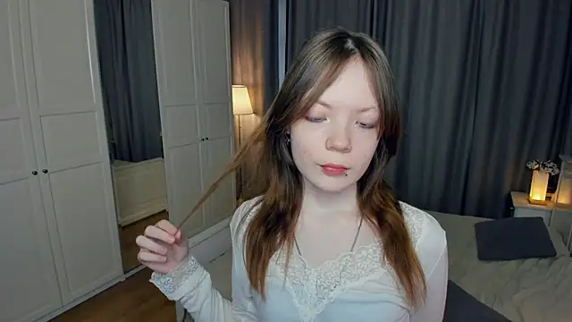 LavenderMitten online show from 02-21-26, 05:19