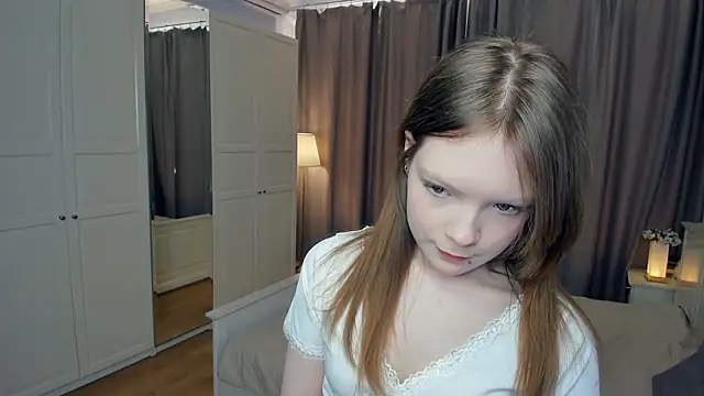 LavenderMitten online show from 03-19-26, 10:52