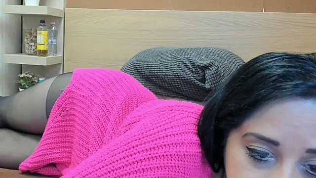 PinkyTwerkyX online show from 09-15-25, 07:52