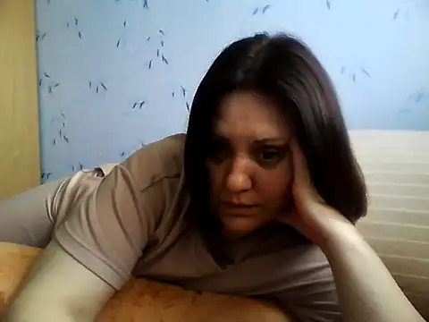 LockyCharm111 online show from 04-14-26, 08:53