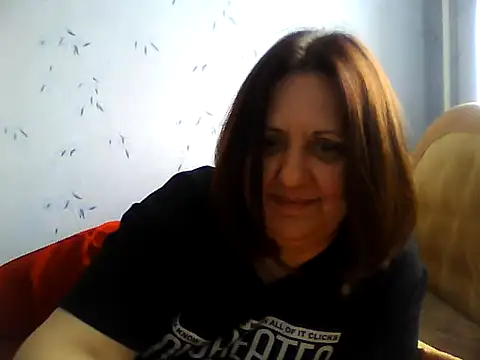 LockyCharm111 online show from 05-31-26, 07:04