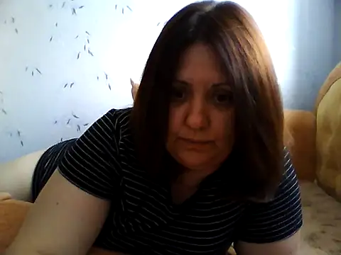 LockyCharm111 online show from 07-01-26, 04:29