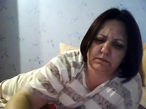 LockyCharm111 online show from 07-22-26, 09:50