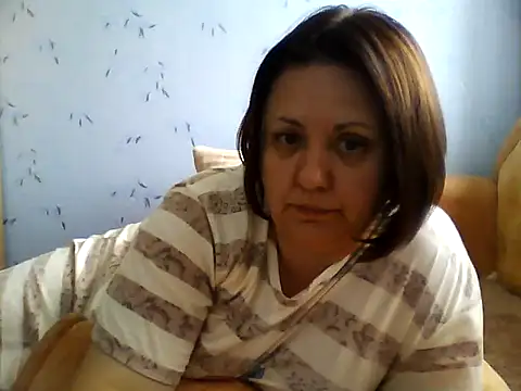 LockyCharm111 online show from 07-24-26, 06:55