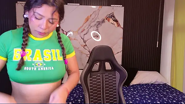 Sophie19   online show from 03-13-26, 11:39