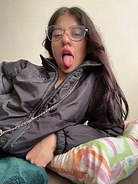 Deva 00 online show from 02-18-26, 10:28