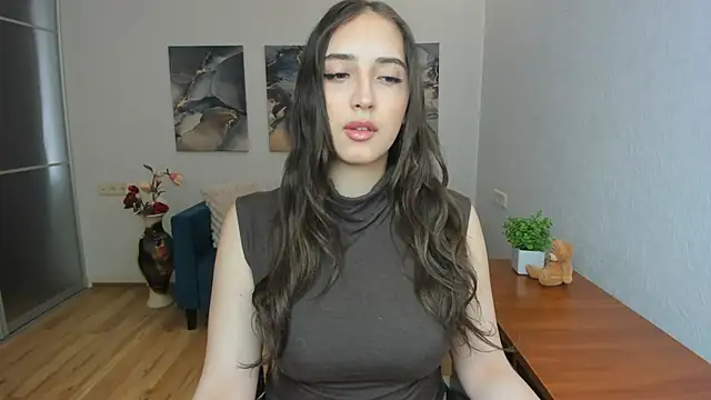 Effy Royse online show from 05-14-26, 11:39