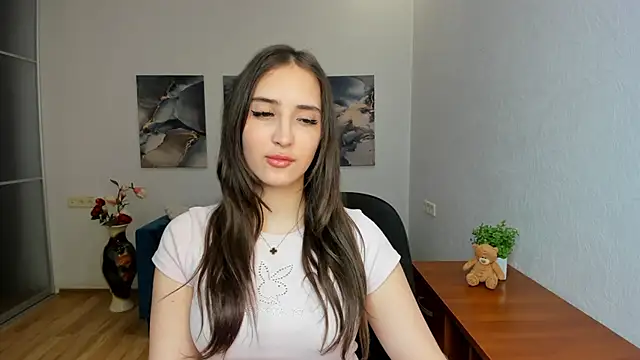Effy Royse online show from 05-29-26, 05:44
