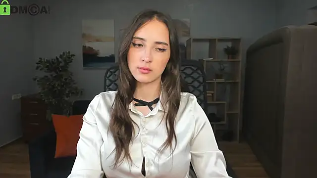 Effy Royse online show from 06-16-26, 05:37