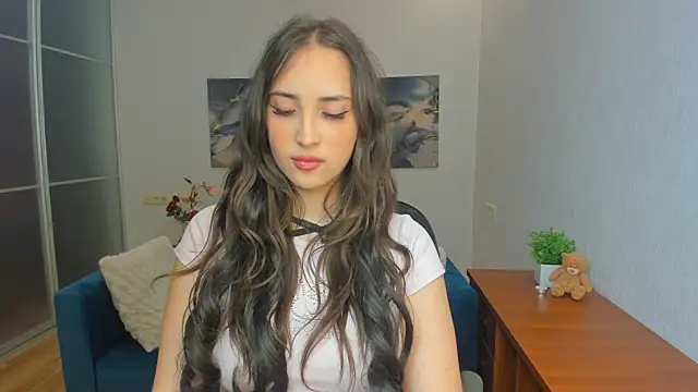 Effy Royse online show from 07-12-26, 05:59