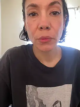 JeanneDuval8888 online show from 04-10-26, 10:25