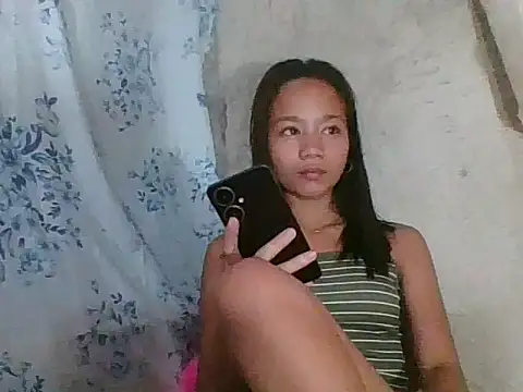 Snapshot of Asianpinay_Skinny1818 chatting on 05-19-26, 11:33 Asianpinay Skinny1818 online show from 05-19-26, 11:33