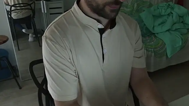 Luchash online show from 05-18-26, 04:24