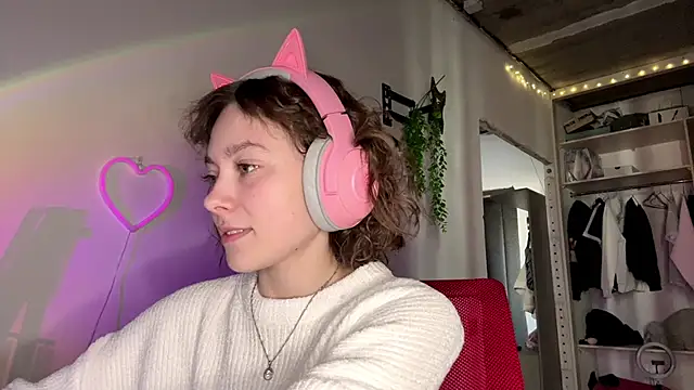 SlunkRear online show from 04-11-26, 10:03