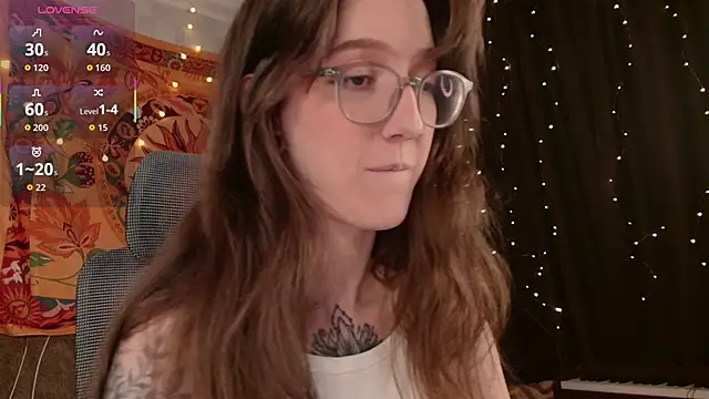 Snapshot of lolami_ chatting on 05-14-26, 07:15 lolami online show from 05-14-26, 07:15