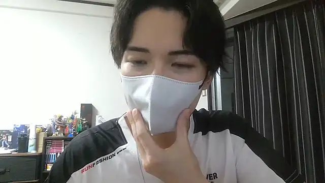Snapshot of raitokun5555 chatting on 07-08-26, 12:09 raitokun5555 online show from 07-08-26, 12:09