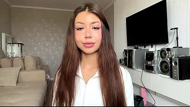 Snapshot of You_Club_Winx chatting on 05-03-26, 07:25 You Club Winx online show from 05-03-26, 07:25
