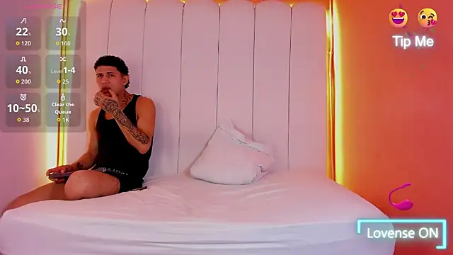 NaughtyVibes OS online show from 02-18-26, 12:45