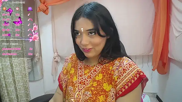 Snapshot of Sita_Nair chatting on 04-25-26, 01:41 Sita Nair online show from 04-25-26, 01:41
