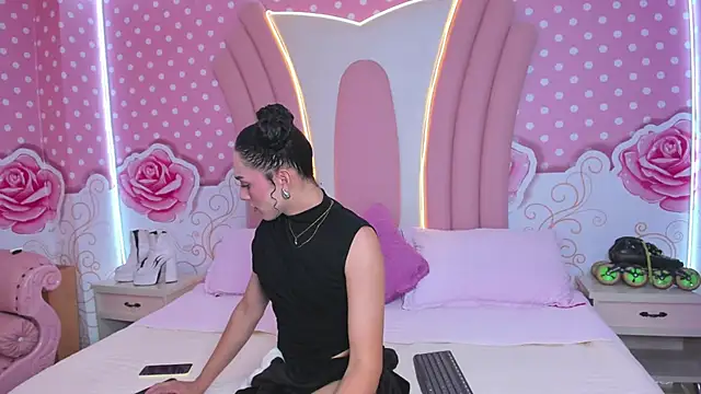 Veronica hottie online show from 03-30-26, 01:45